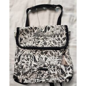 *Like New* Sakroots Olympic Convertible backpack/purse with charm Black/White